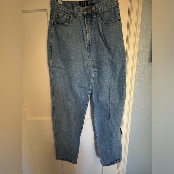 Gap mom jeans size 6 - Picture 1 of 4